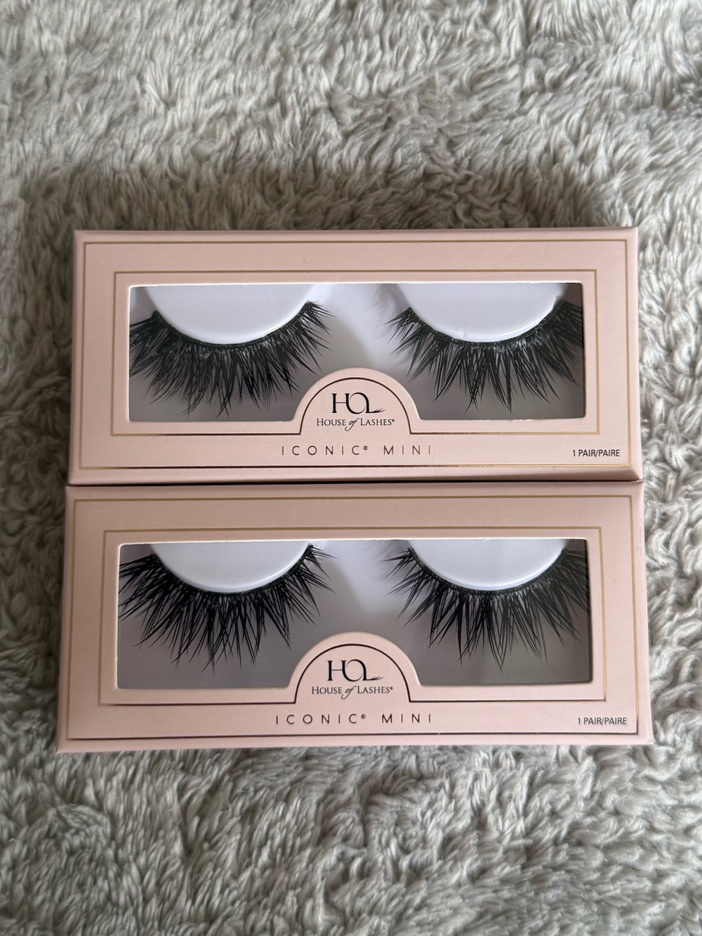NWT House of Lashes “Iconic Mini” (2)